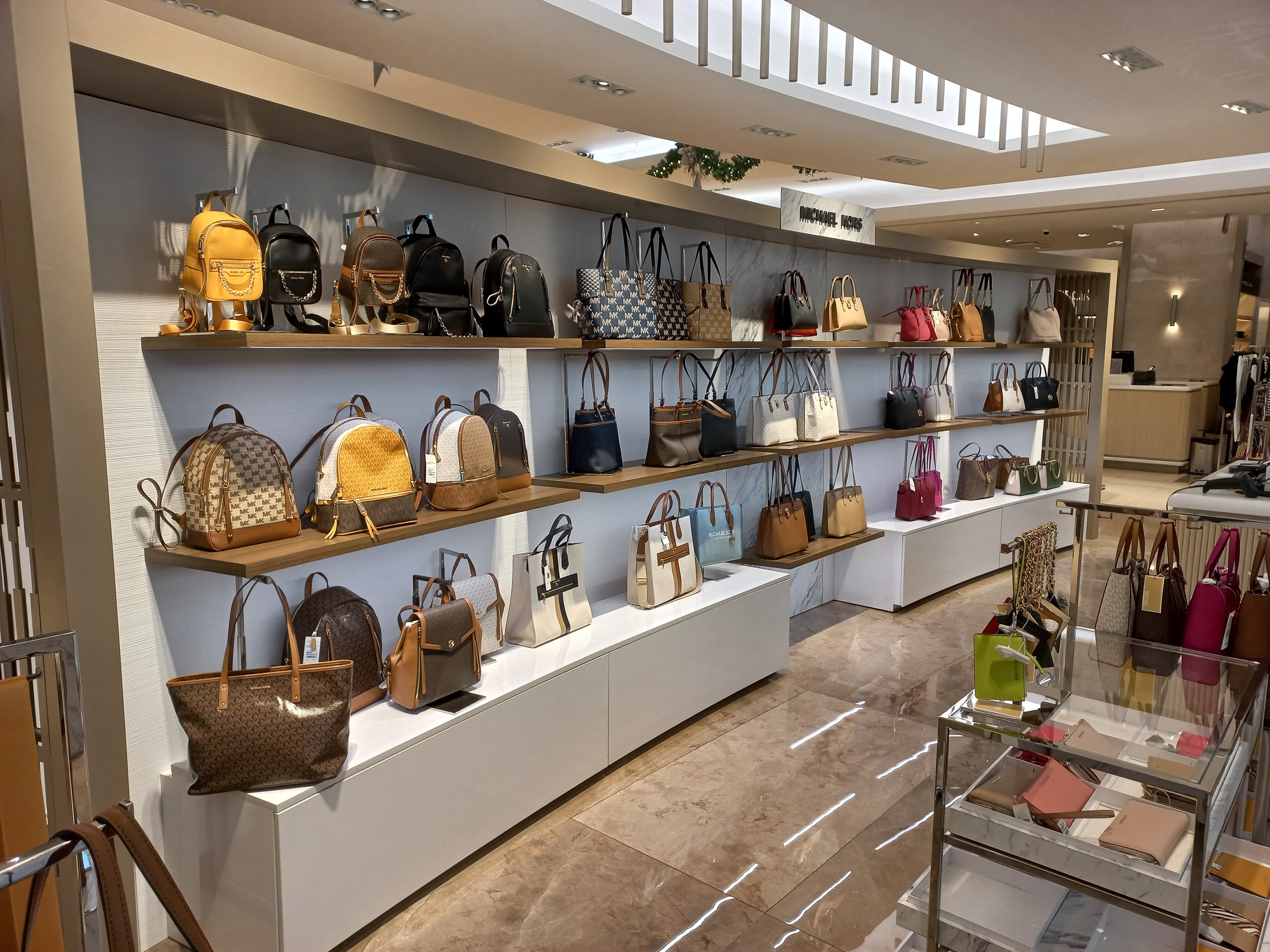 Michael Kors - Accessories 